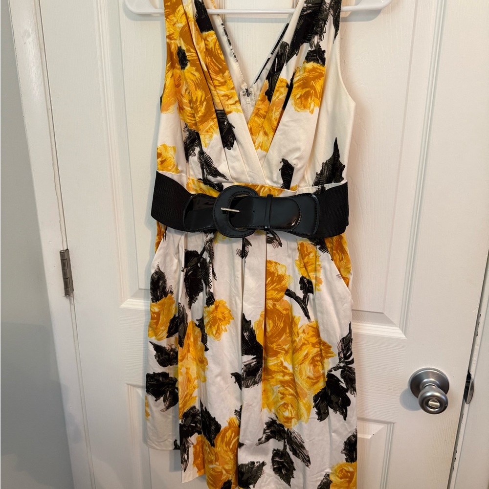 Chic Yellow Floral Midi Dress with Belt